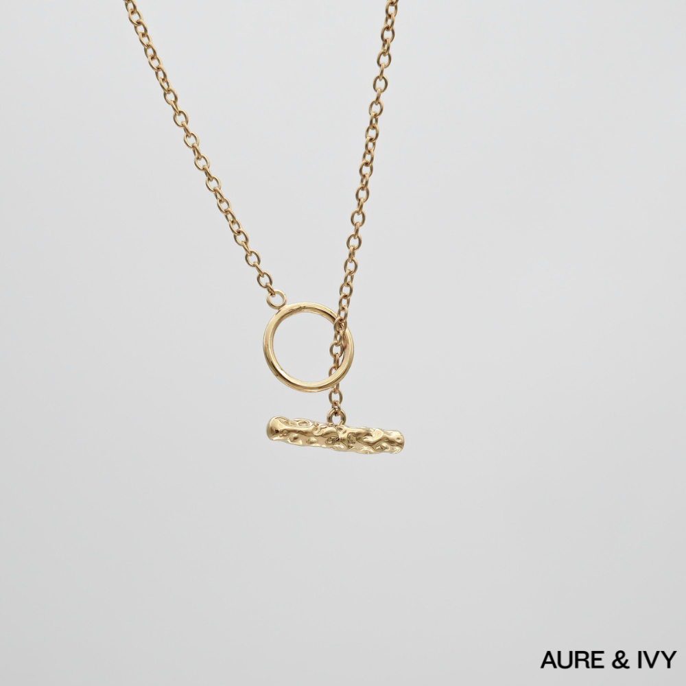Tilly Toggle Bar Necklace
