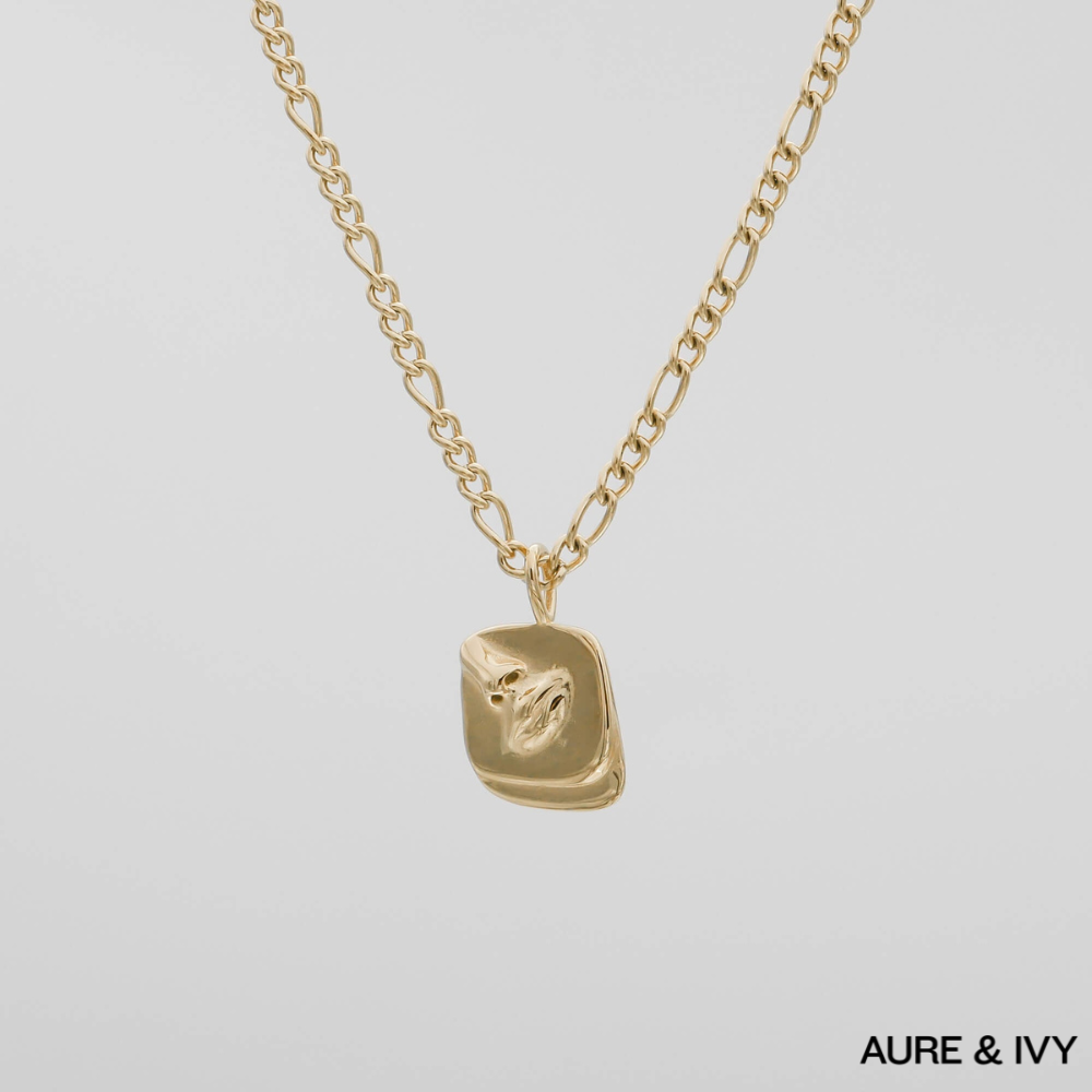 Soléa Face Necklace