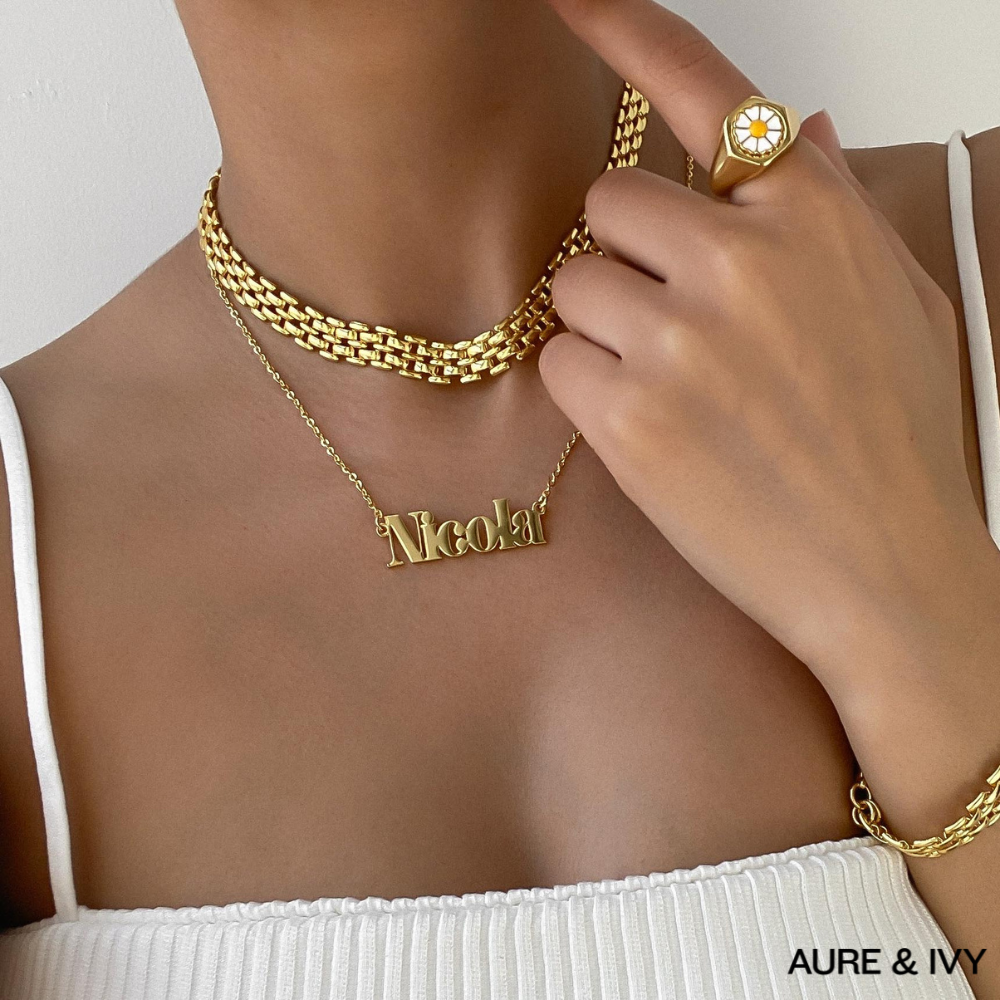 Clara Necklace