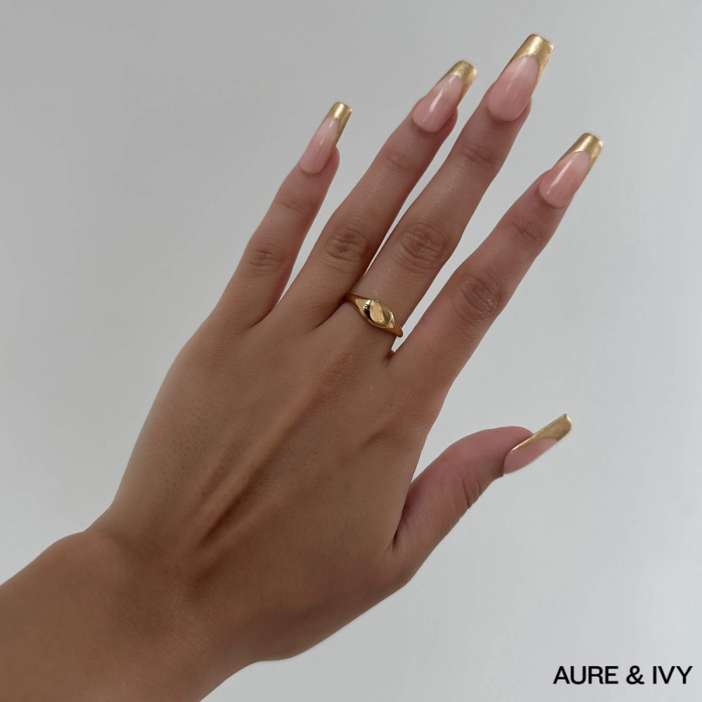 Kiara Signet Ring