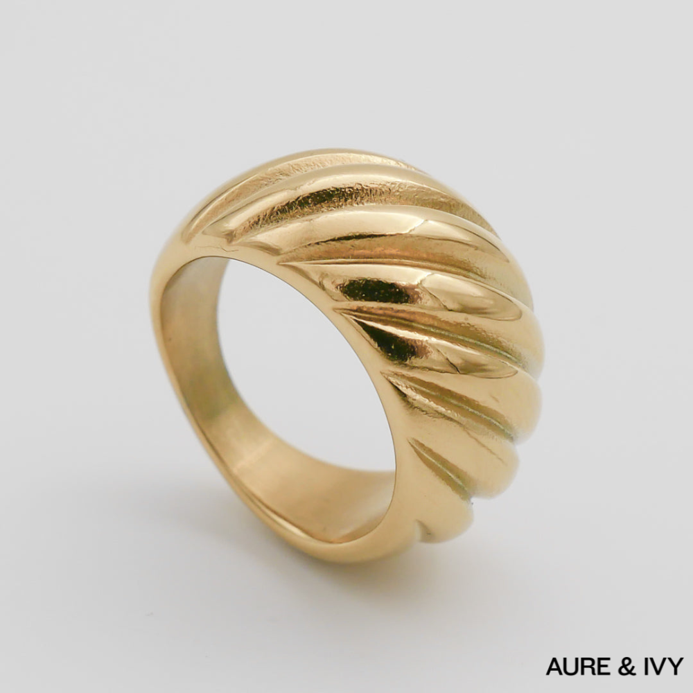 Venus Dome Ring | Gold