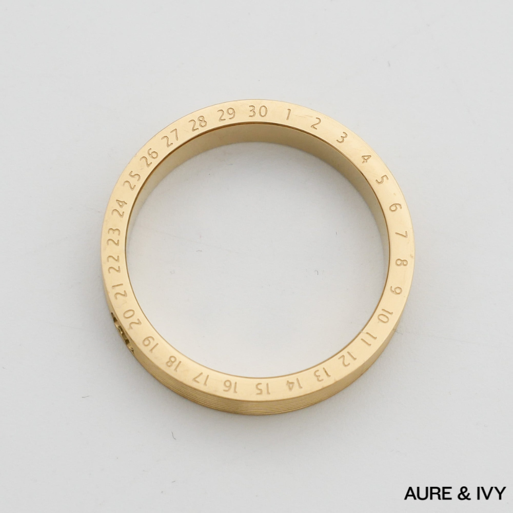 Amora Roman Ring