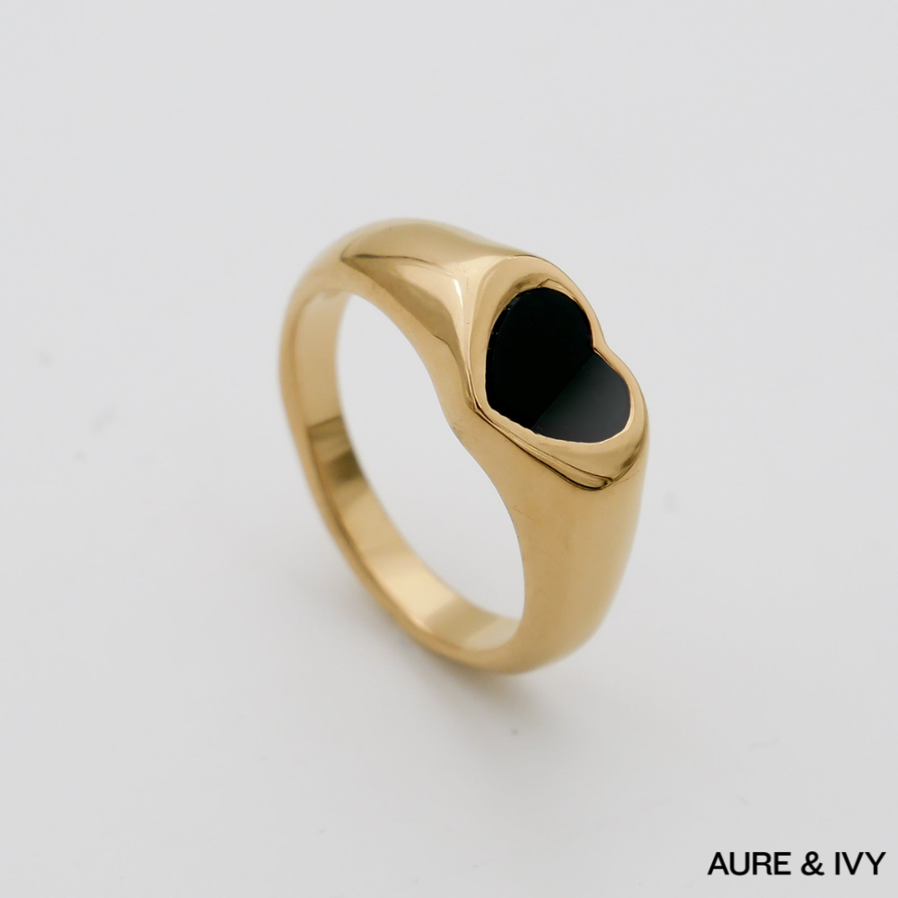Amora Heart Ring