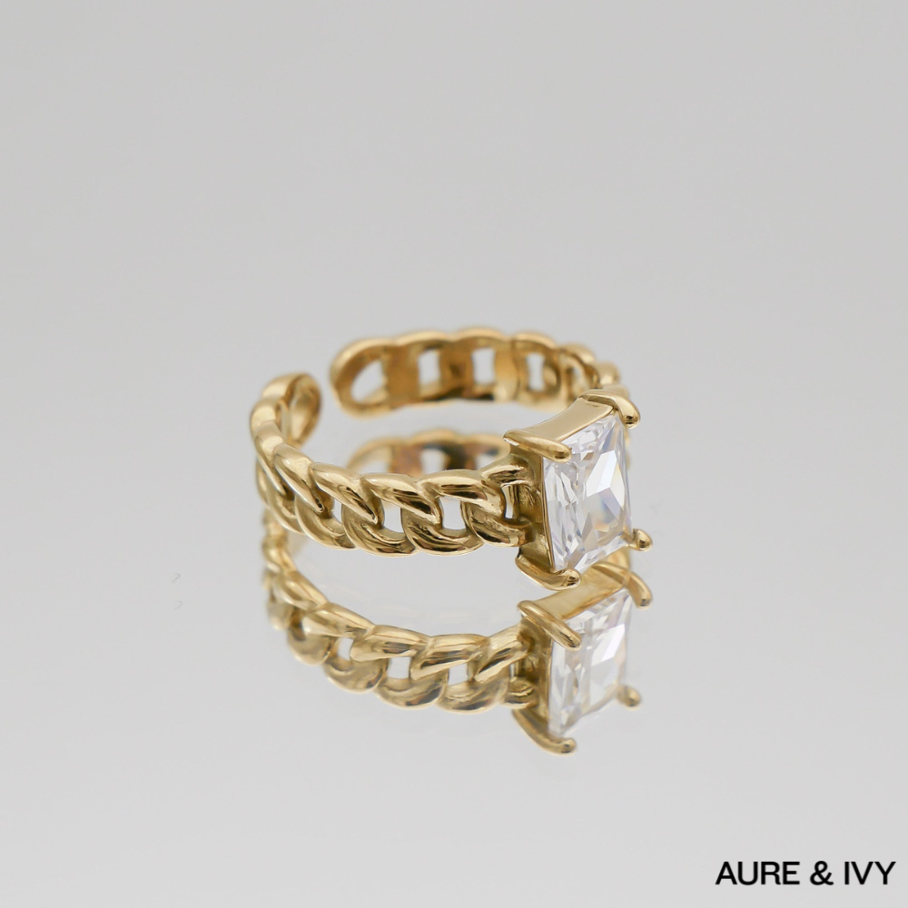 Sovereign Cuban Ring