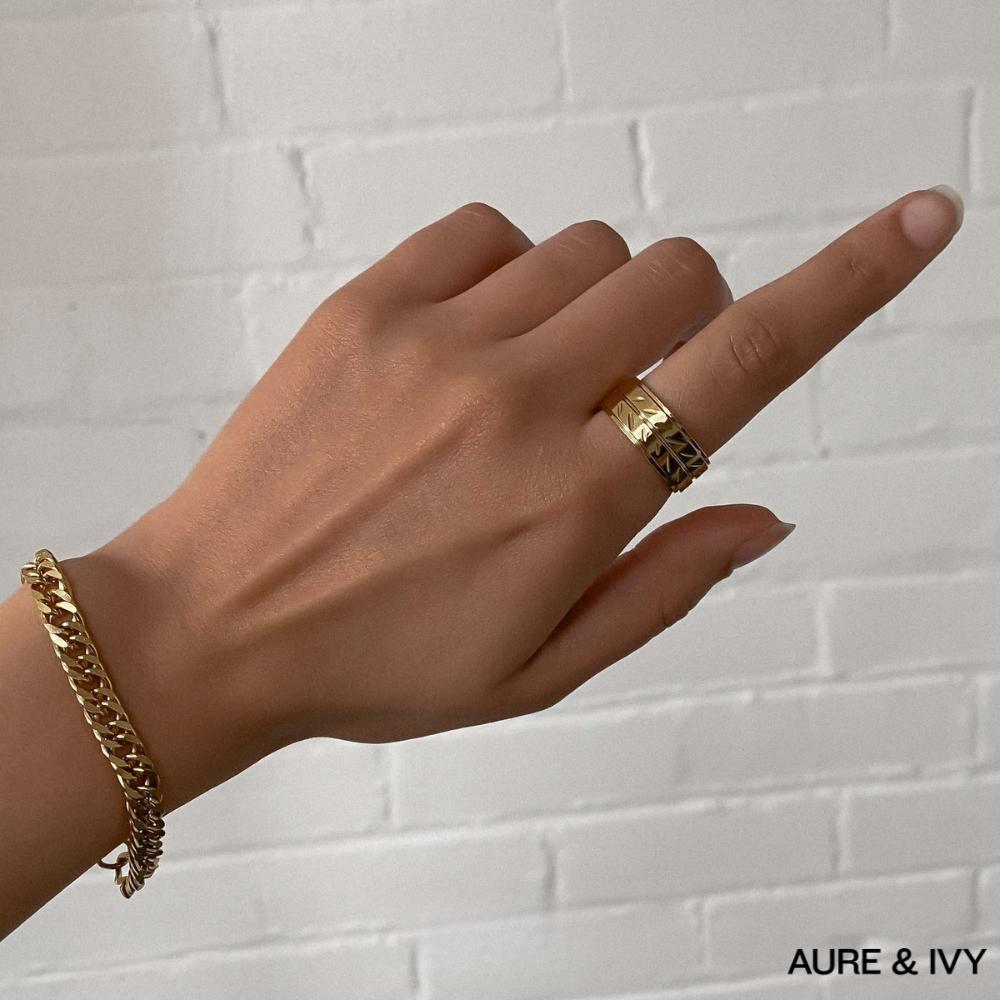 Solei Ring