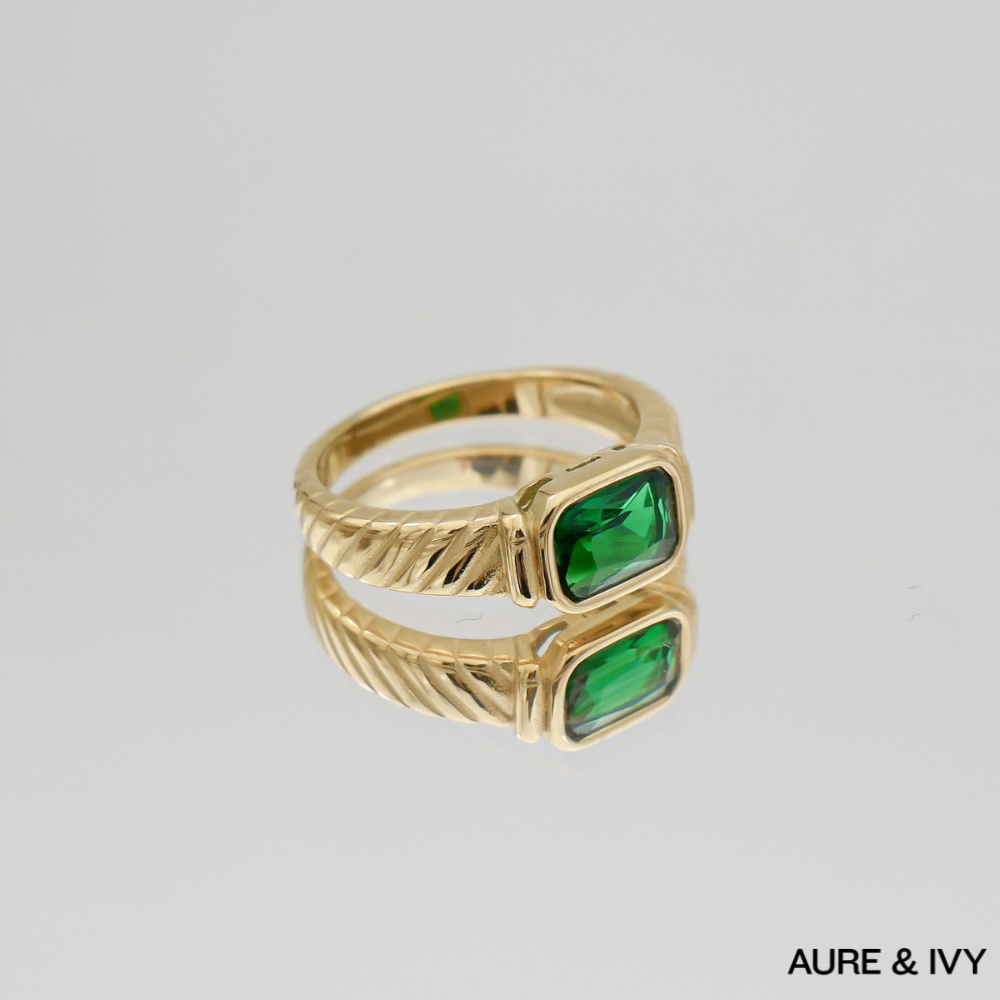 Daria Graceful Rope Ring