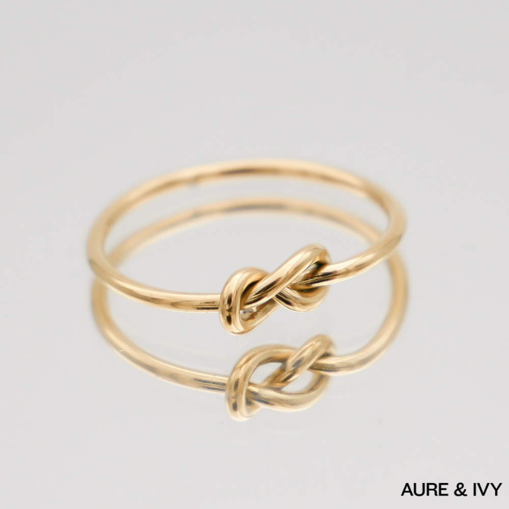 Lina Love Knot Ring