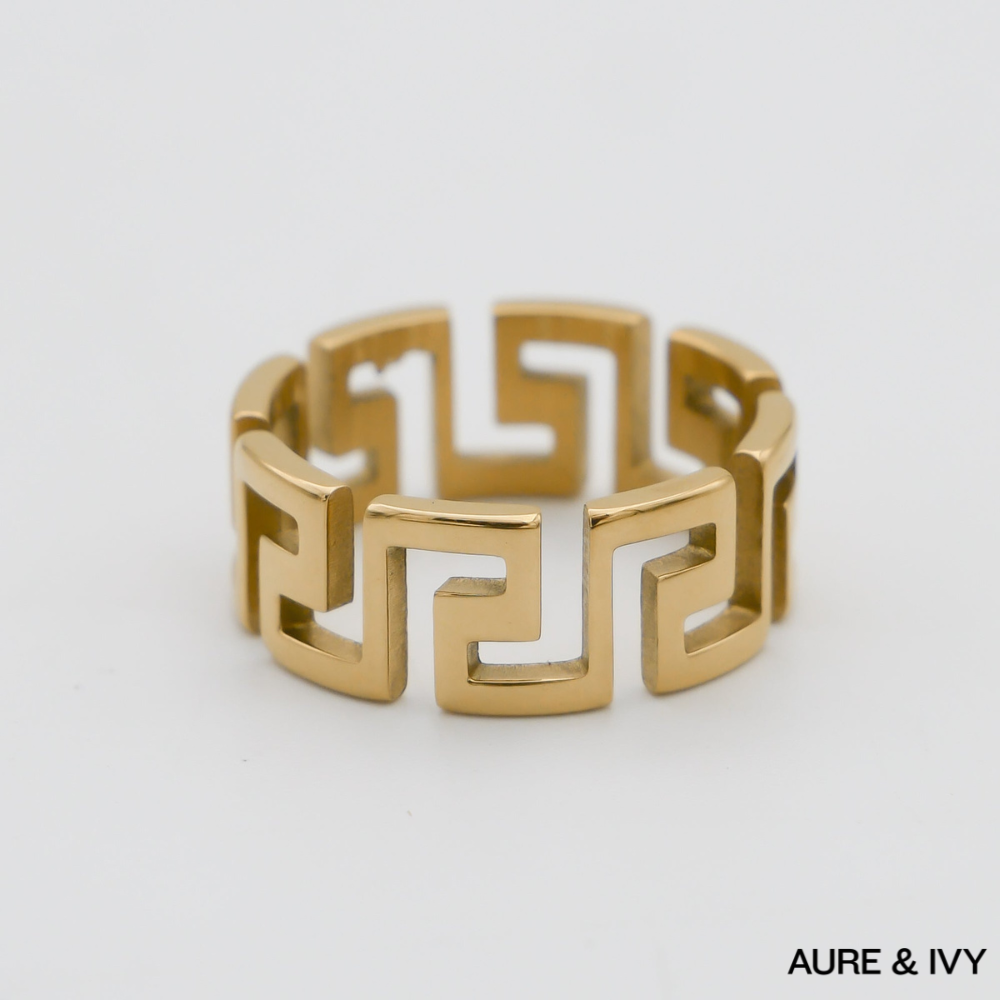 Eterna Meander Ring