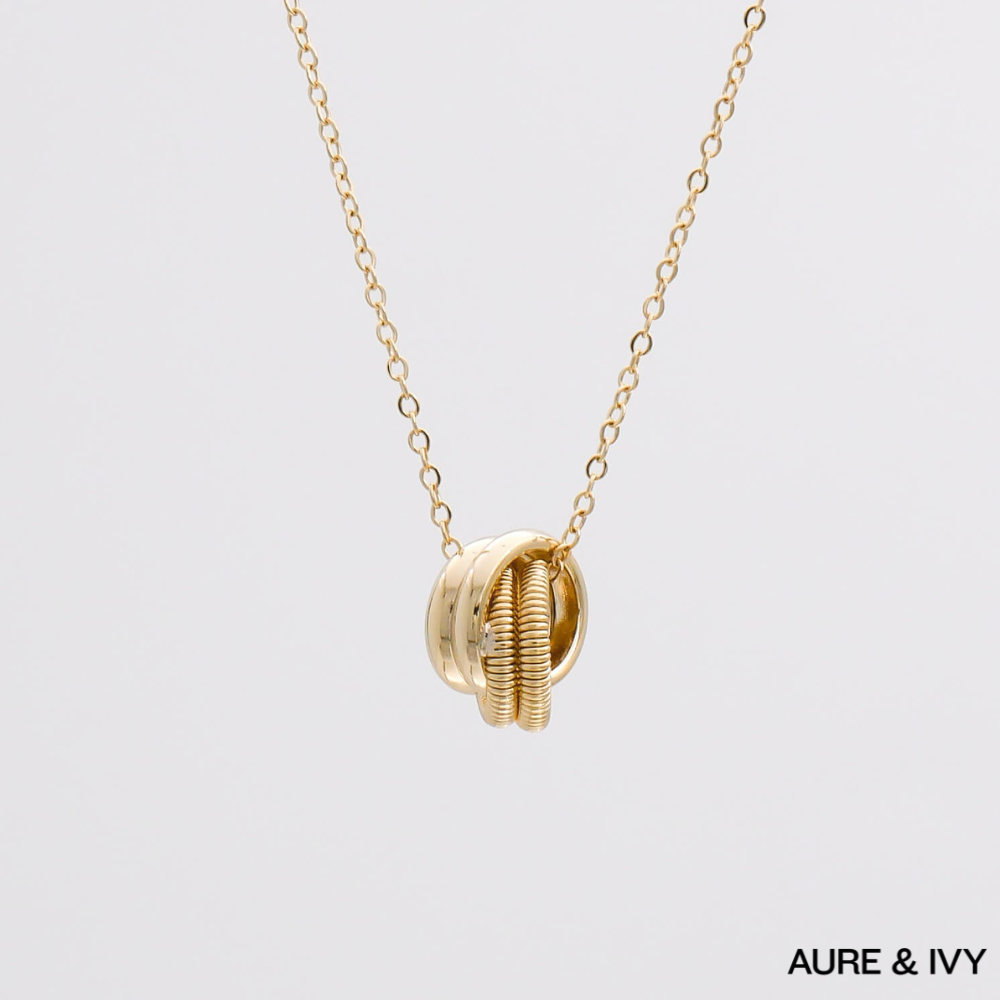 Kacie Contrast Knot Necklace
