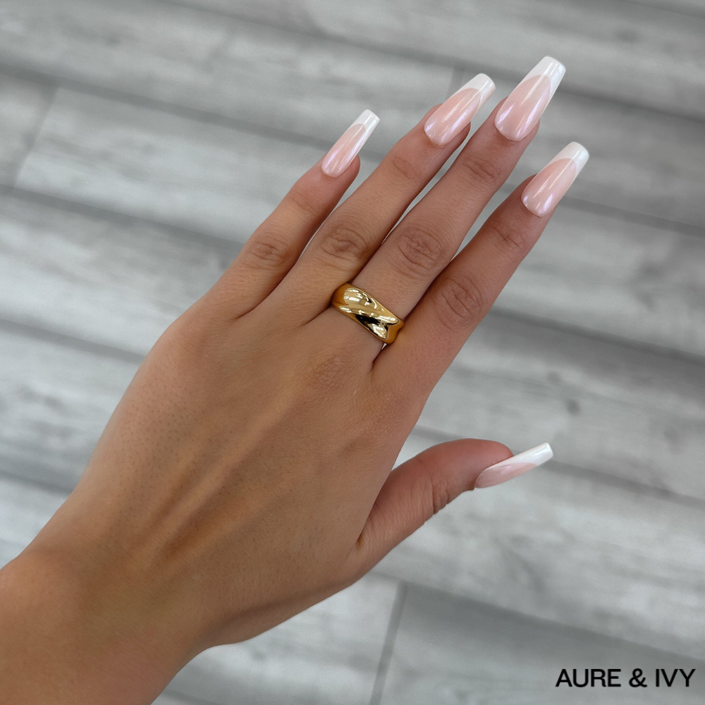 Amelie Band Ring