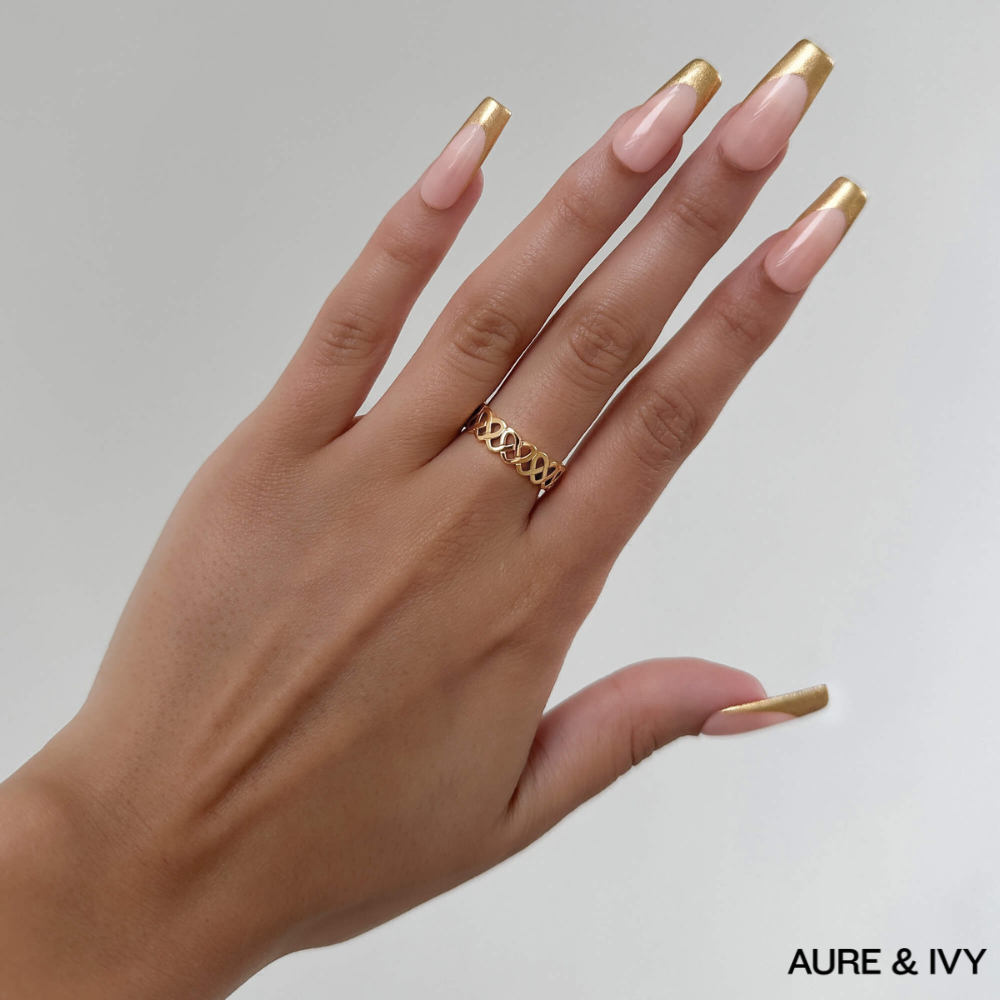 Hallie Heart Knot Ring