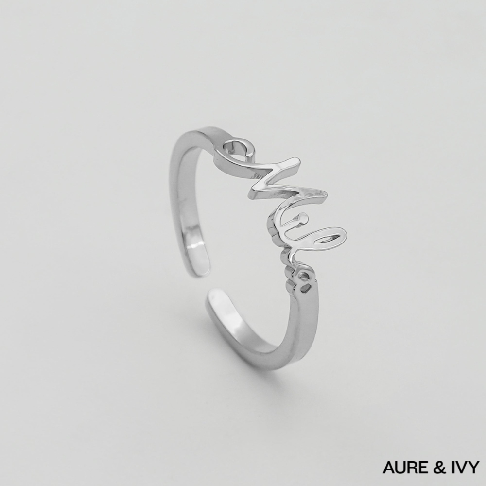London Custom Name Ring
