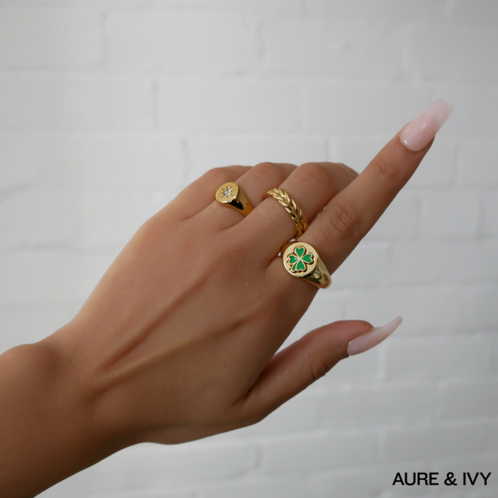 Four Leaf Clover Signet Ring
