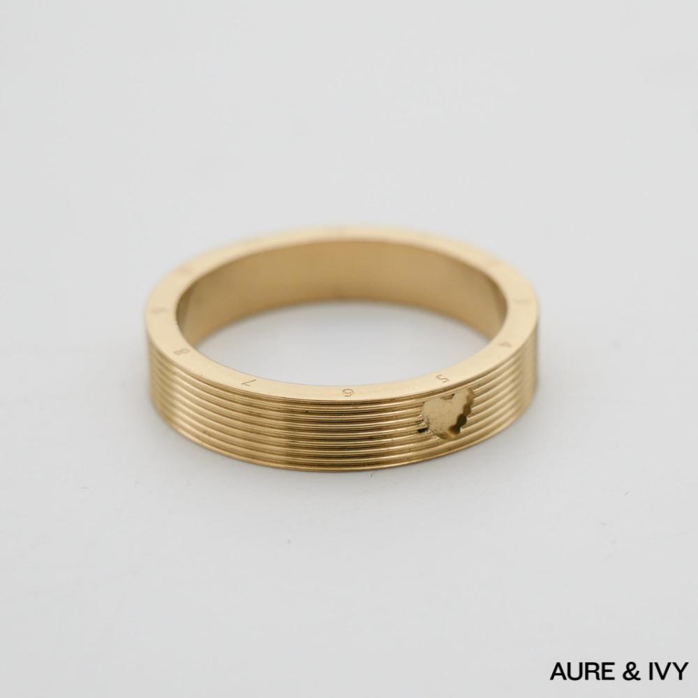 Amora Roman Ring