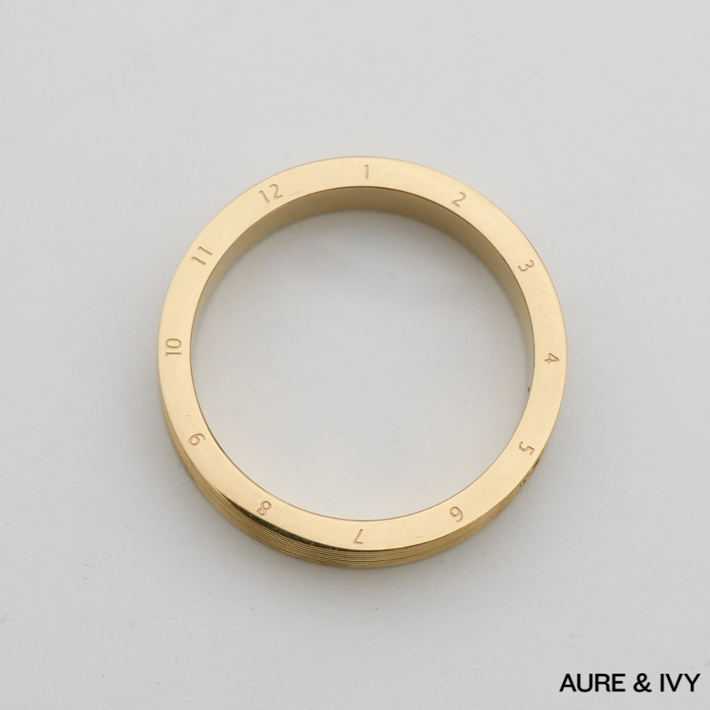Amora Roman Ring