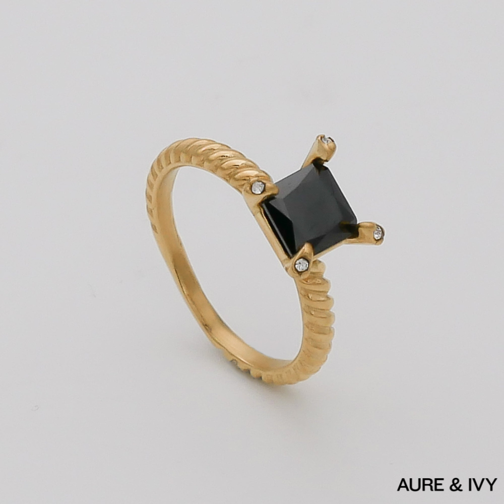Seren Gemstone Twist Ring