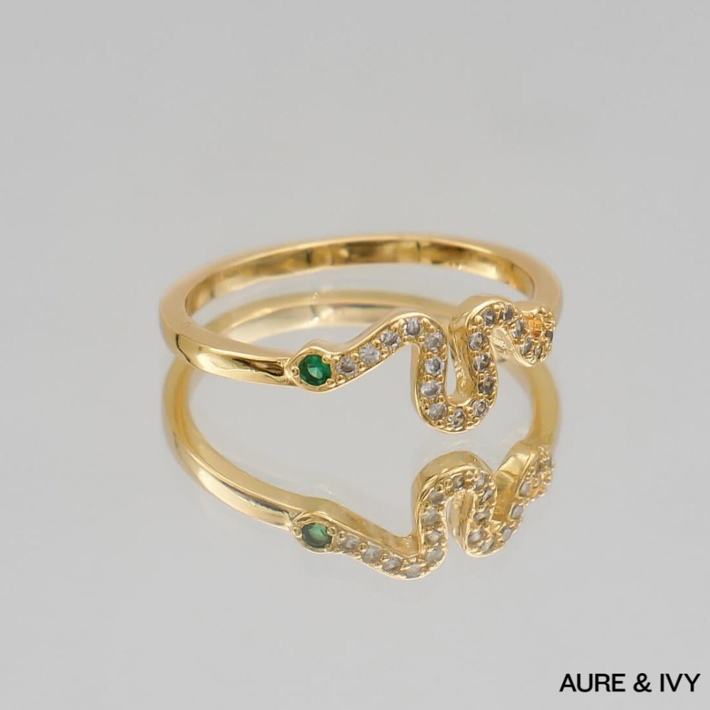Emerald Serpent Ring