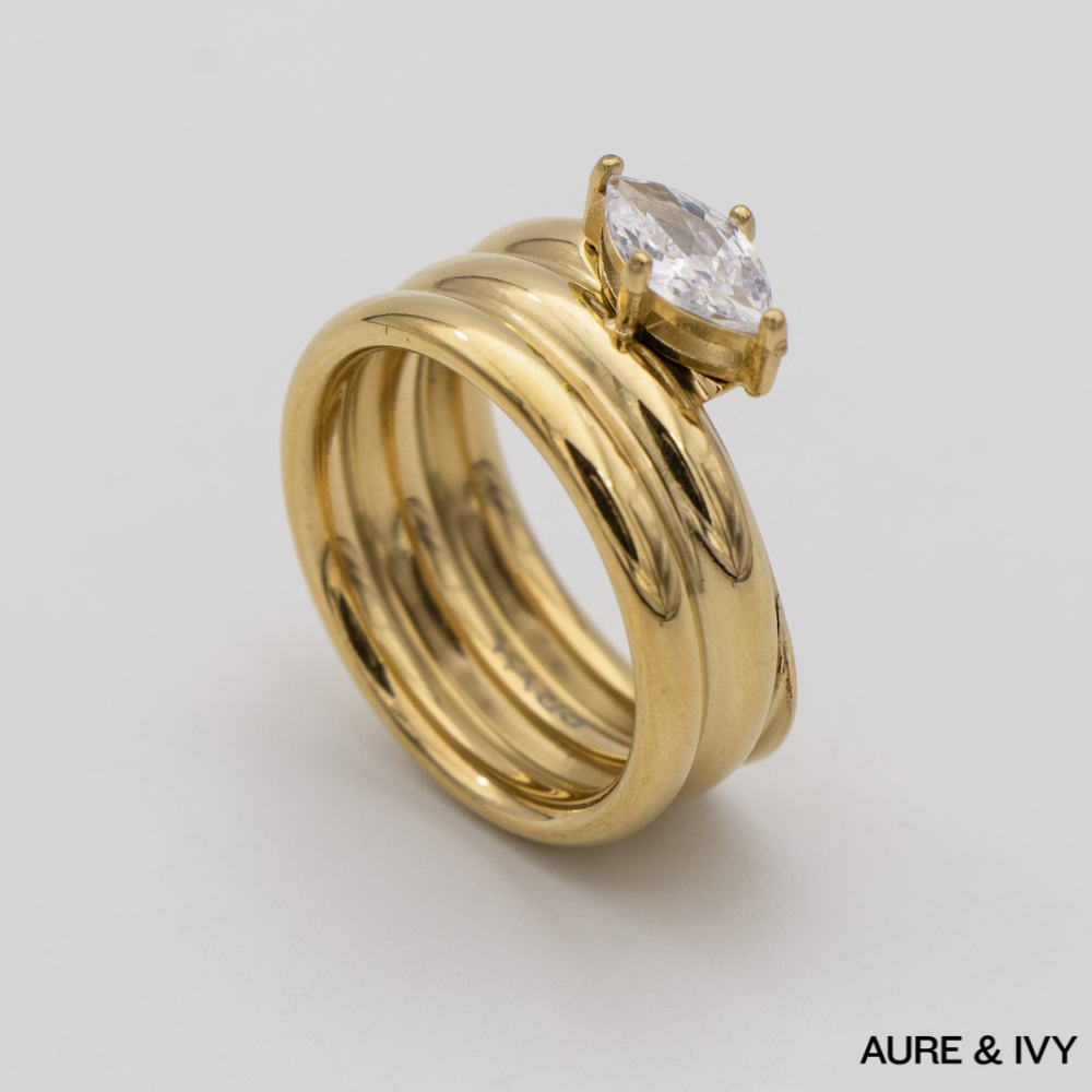 Rhea Retro Spark Ring