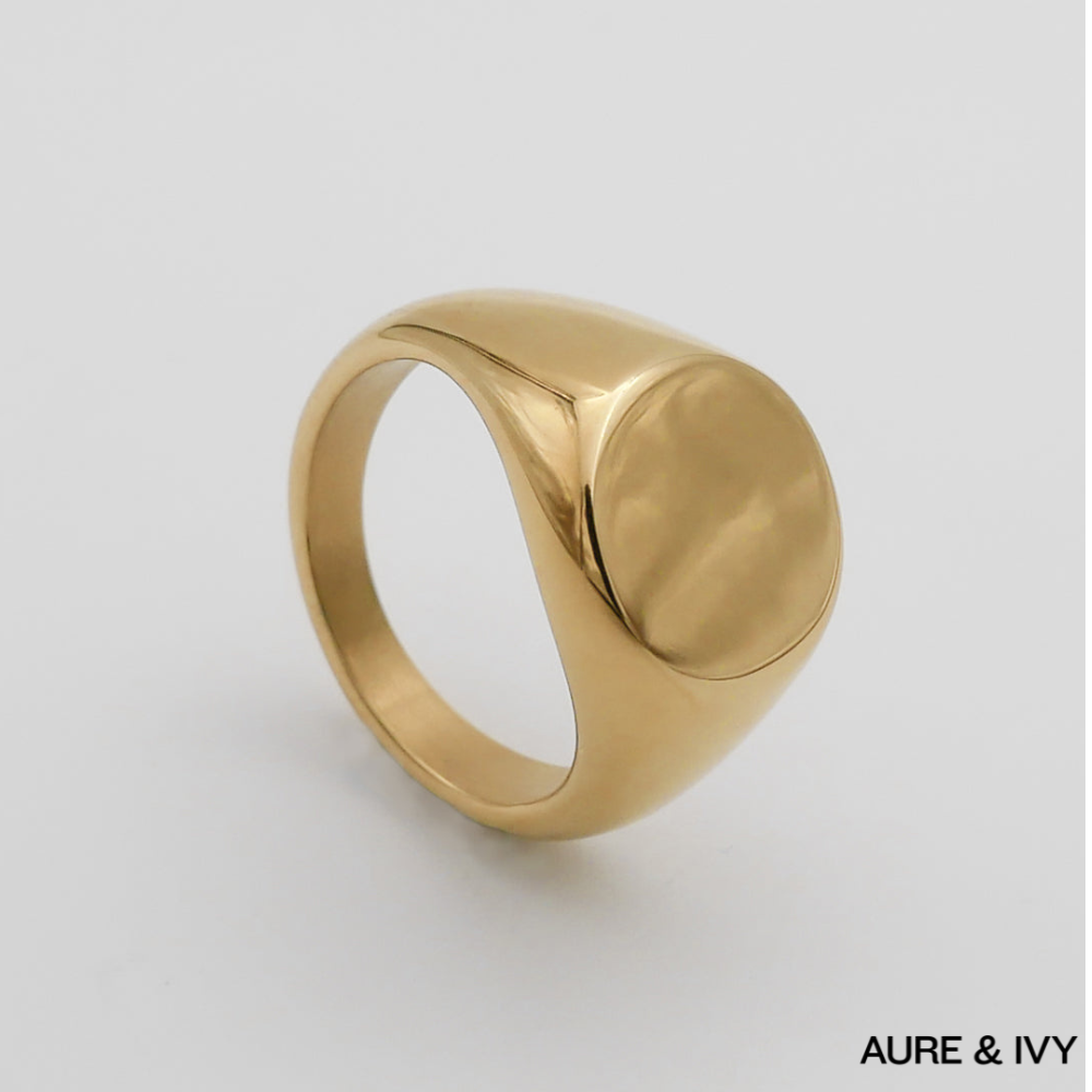 Arden Signet Ring