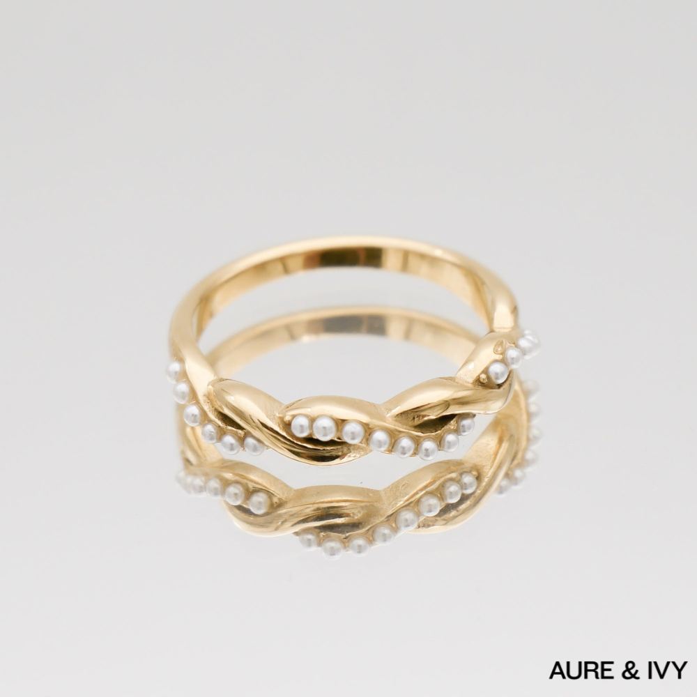 Juliette Pearl Ring