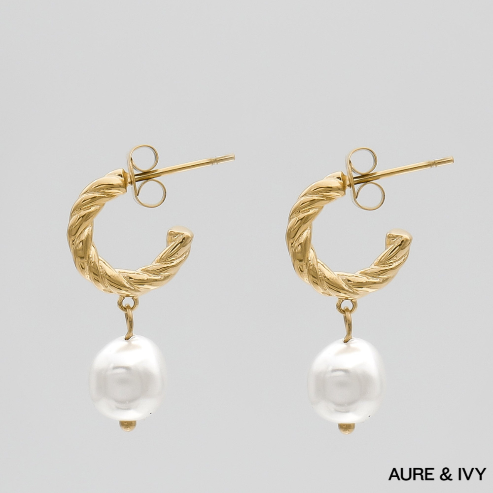 Blythe Pearl Hoops