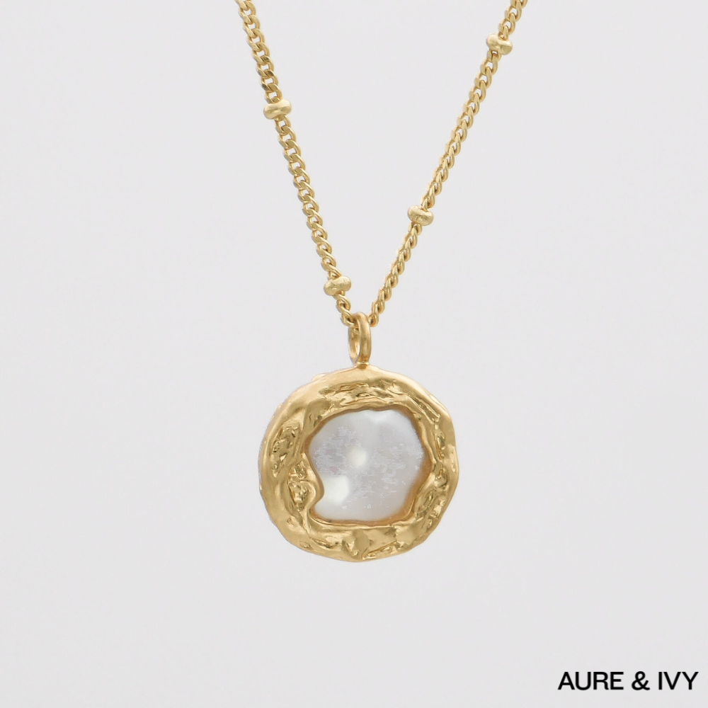 Coralie Pearl Necklace