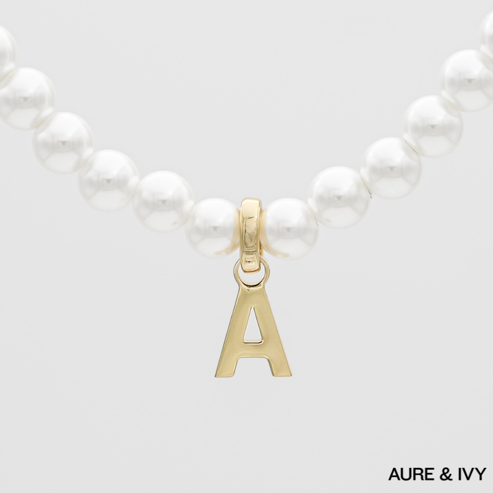 Maravie Initial Pearl Chain