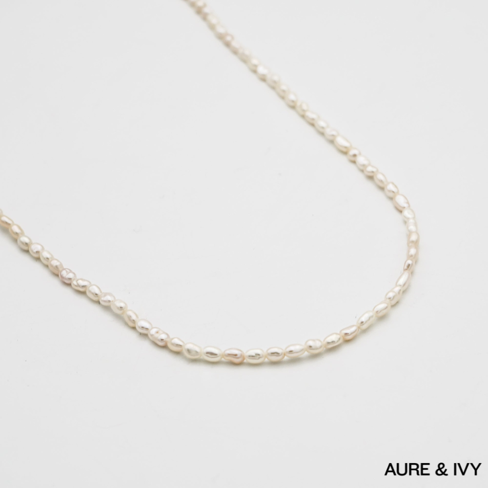 Sereia Tiny Pearl Necklace
