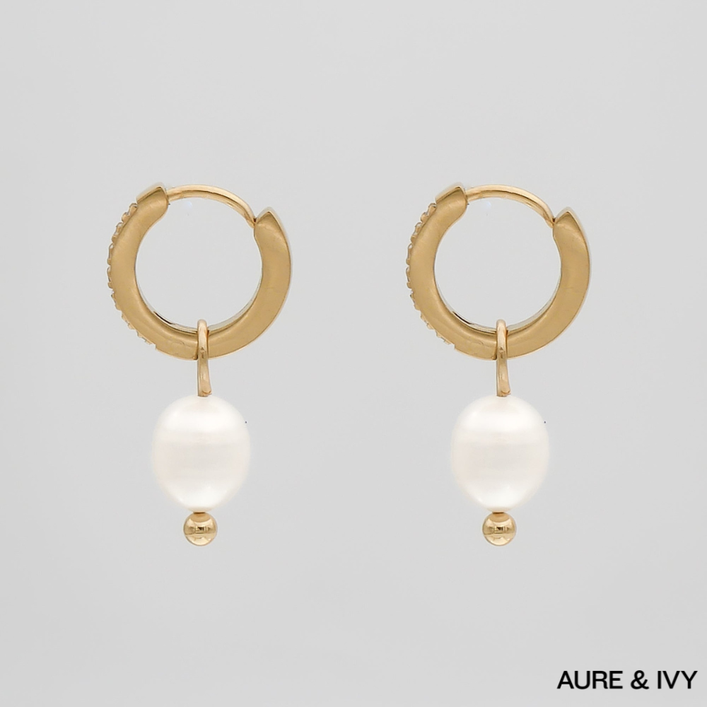 Elodie Pearl Earrings